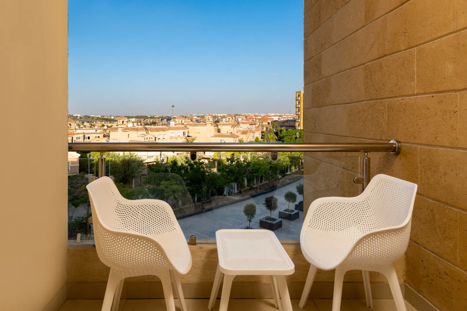 Pearl Des Rois 2BDRM Apt. | AUC, New Cairo